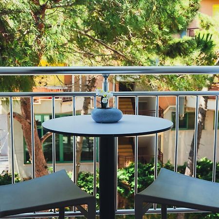 Hotel Andi Дуррес Экстерьер фото