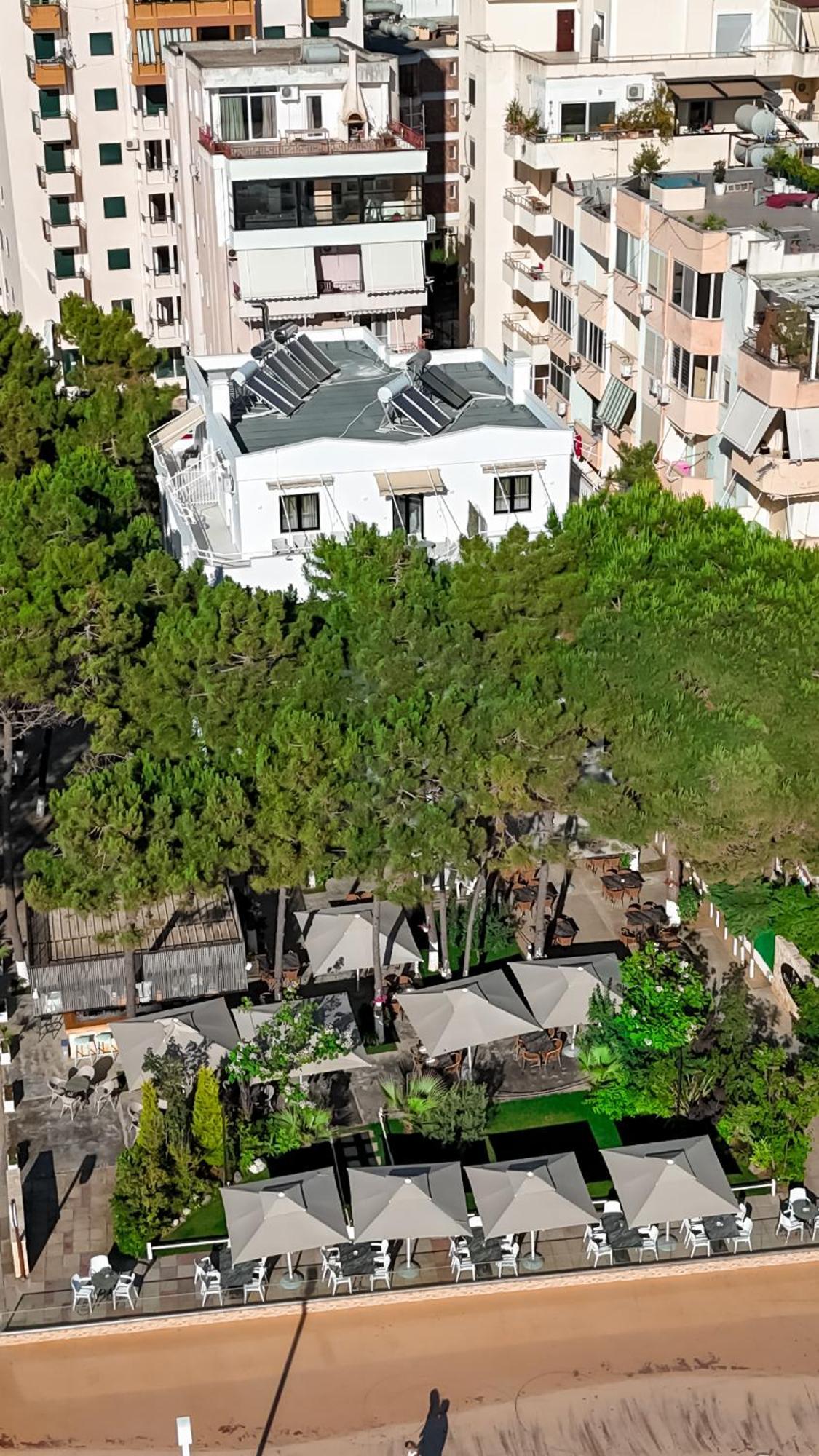 Hotel Andi Дуррес Экстерьер фото